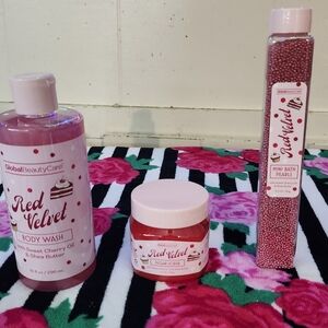 Global Beauty Care Red Velvet Body Wash Set